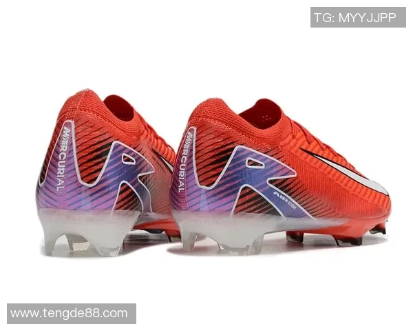 球星们选择的耐克足球鞋：打造赛场巅峰表现的必备装备