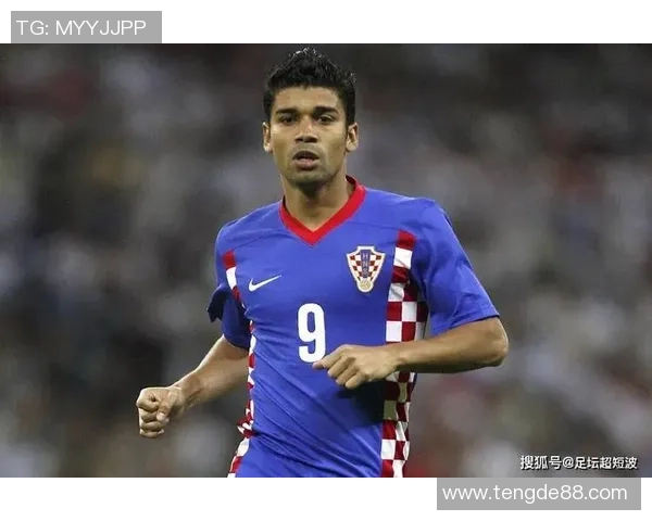 十大逆天变态足球球星颜值与实力并存的巅峰时刻盘点