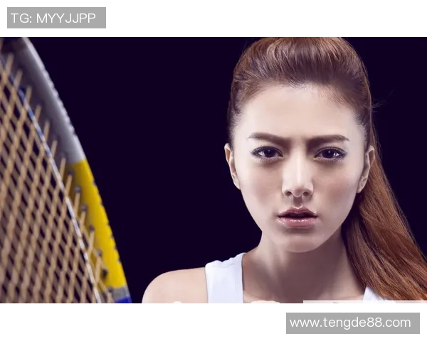 活力四射的女足球星卡通形象展现运动之美与女性力量 活力四射的女足球星卡通形象展现运动之美与女性力量