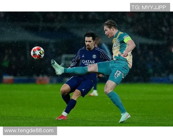 足球掌控型球星的独特魅力与比赛统治力分析